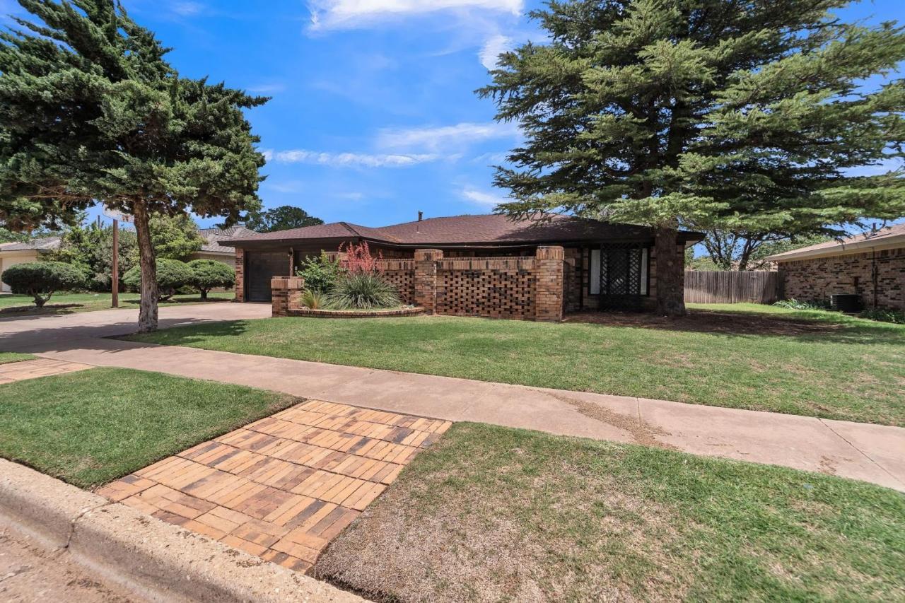 Homestead House - In Shadow Hills Golf Course Division Home Lubbock Exterior foto