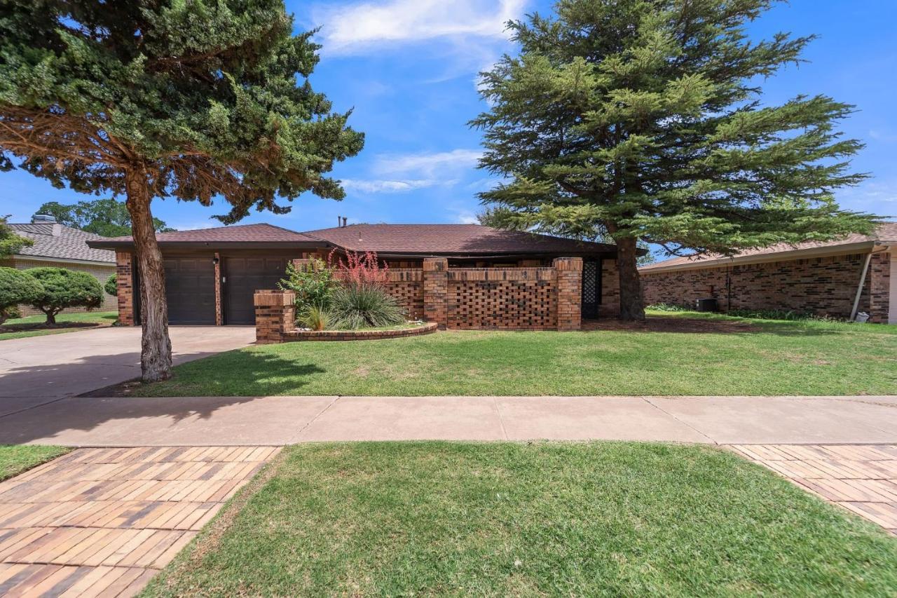 Homestead House - In Shadow Hills Golf Course Division Home Lubbock Exterior foto